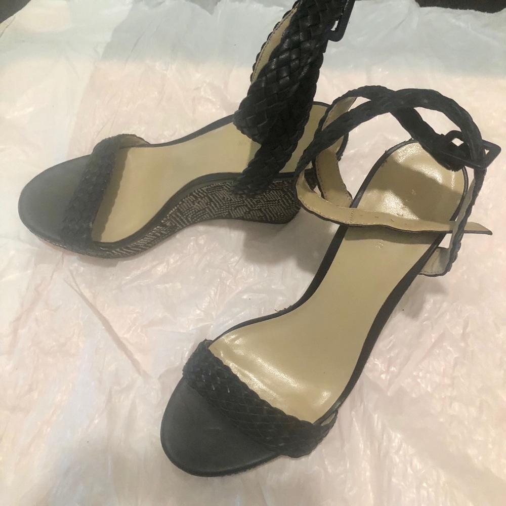 Ann Taylor wedge black sandals 8.5